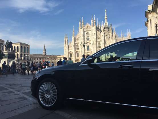 Chauffeur privé en Limousine VTC à Milan Côte d’Azur