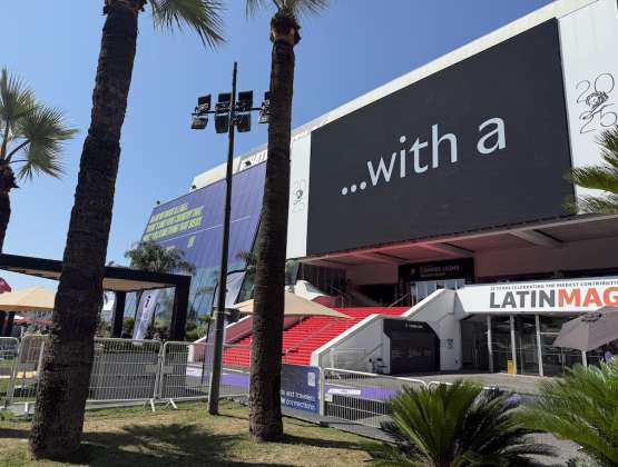 Chauffeur Privé VTC Cannes Lions 2026 : Transferts Luxe & Minivan Mercedes