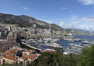 Entreprise de Transport avec chauffeur privé sur la Côte d’Azur : French Riviera Luxury Driver, leader événementiel