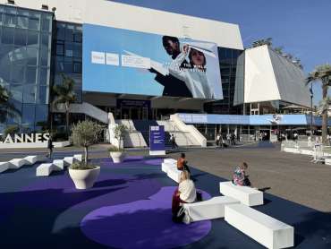 Réservation de Chauffeur Privé pour le TFWA Cannes | VTC & Transfert Aéroport Nice